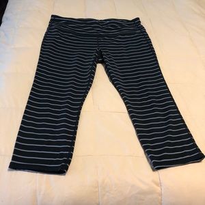 Athleta cropped leggings